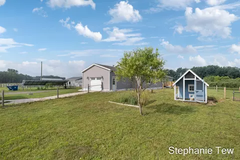 4155 N Neff Rd, Edmore, MI 48829 photo 11