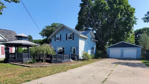 2569 Harding Ave, Muskegon, MI 49441