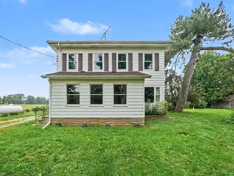 8857 Beeman Rd, Chelsea, MI 48118