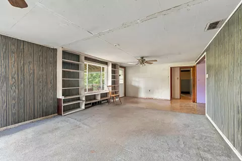Living - 876 110th Ave, Plainwell, MI 49080 photo 3 of 3