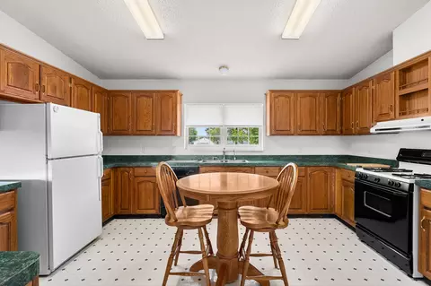 Kitchen - 2038 E Bristol Rd E, Dowling, MI 49050 photo 1 of 5