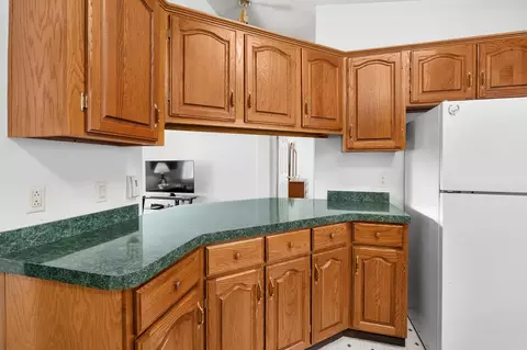 Kitchen - 2038 E Bristol Rd E, Dowling, MI 49050 photo 2 of 5