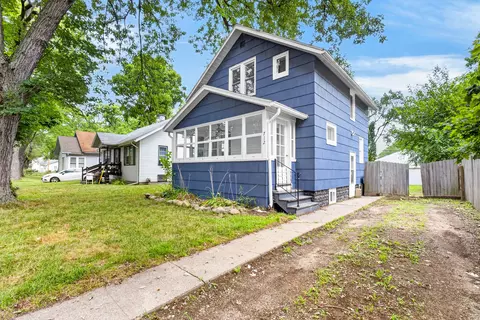 712 Fenimore Ave, Kalamazoo, MI 49048