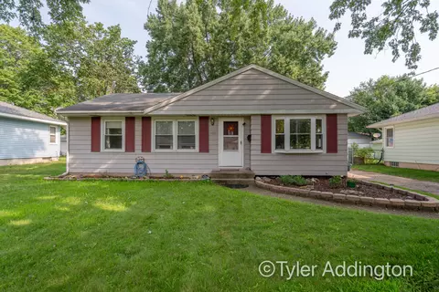1451 Blanchard St SW, Wyoming, MI 49509
