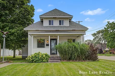3242 Wilson Ave SW, Grandville, MI 49418