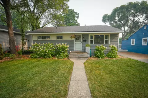 918 Post Rd, Muskegon, MI 49441