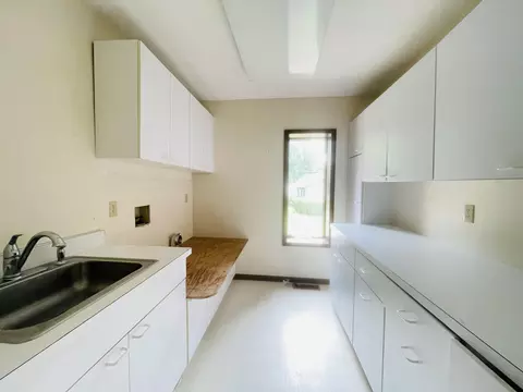 Other - 4635 S Jackson Rd, Jackson, MI 49201 photo 3 of 8