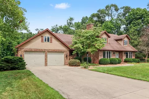 Exterior - 604 Flower St, Three Rivers, MI 49093 photo 3 of 12