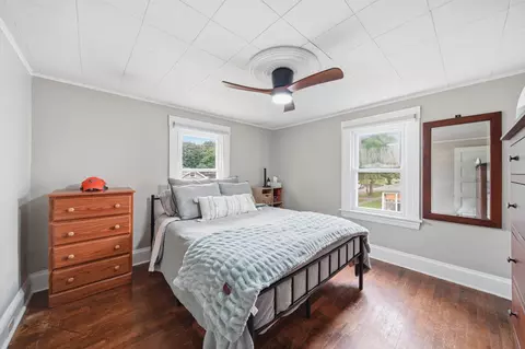 Bedroom - 227 N Bowen St, Jackson, MI 49202 photo 1 of 5
