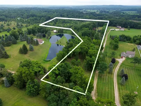 Sharon Hollow Road, Manchester, MI 48158