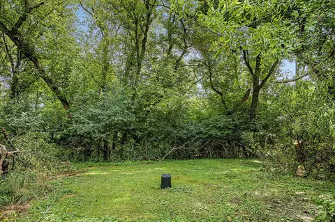 Exterior - 2511 Reynolds Rd, Jackson, MI 49201 photo 16 of 16
