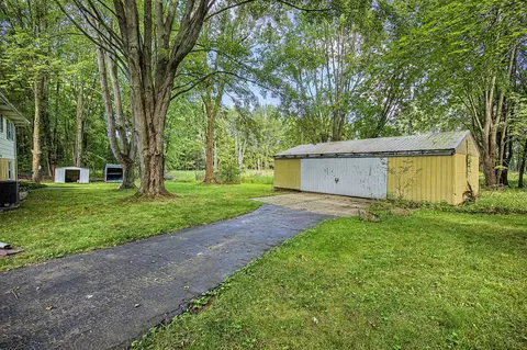 1940 Maple Grove Rd, Jackson, MI 49201 photo 44