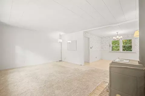 1940 Maple Grove Rd, Jackson, MI 49201 photo 9