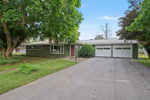 410 Lake St, Homer, MI 49245