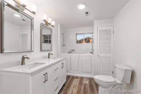 Bath - 1025 Adams St NW, Stanton, MI 48888 photo 1 of 3