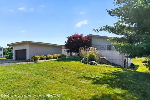5146 Dutch Rd, Leslie, MI 49251