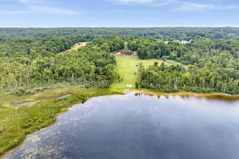 View/Area - 302 E Kott Rd, Manistee, MI 49660 photo 8 of 9