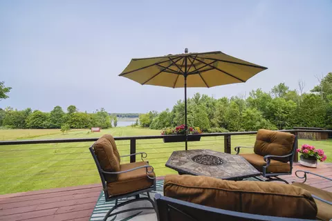 Exterior - 302 E Kott Rd, Manistee, MI 49660 photo 5 of 26