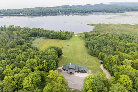 View/Area - 302 E Kott Rd, Manistee, MI 49660 photo 2 of 10