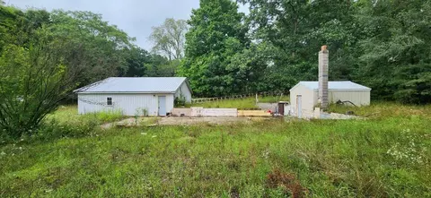 2225 O Dr S, East Leroy, MI 49051