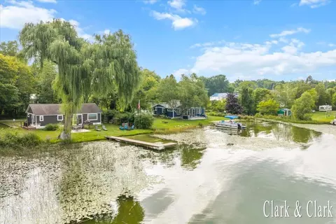 13300 W Stanton Rd, Trufant, MI 49347