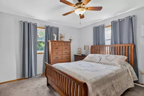 Bedroom - 3029 Key St, Jackson, MI 49202 photo 3 of 5