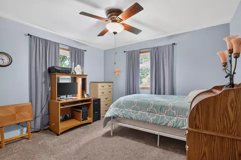 Bedroom - 3029 Key St, Jackson, MI 49202 photo 1 of 5