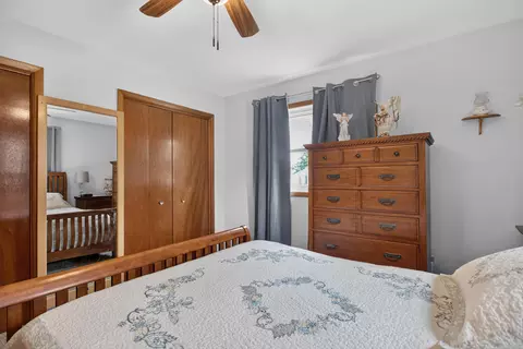 Bedroom - 3029 Key St, Jackson, MI 49202 photo 5 of 5