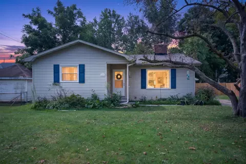 Exterior - 3029 Key St, Jackson, MI 49202 photo 5 of 12