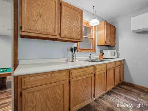 Kitchen - 4415 E Arthur Rd, Hesperia, MI 49421 photo 2 of 2
