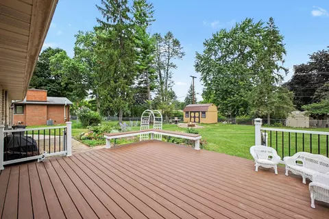 Exterior - 3138 Mccain Rd, Jackson, MI 49203 photo 4 of 10