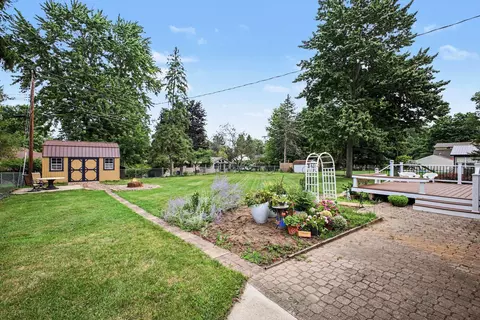 Exterior - 3138 Mccain Rd, Jackson, MI 49203 photo 6 of 10