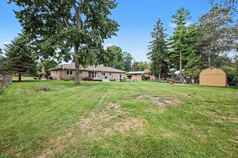 Exterior - 3138 Mccain Rd, Jackson, MI 49203 photo 9 of 10