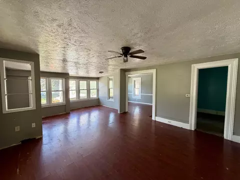 Living - 127 E Mill St, Athens, MI 49011 photo 1 of 2