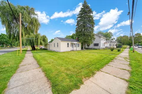 Exterior - 1100 E North St, Jackson, MI 49202 photo 18 of 20