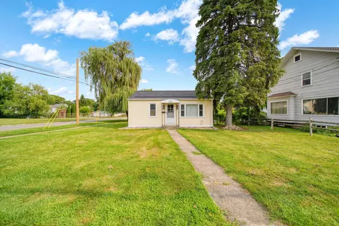 Exterior - 1100 E North St, Jackson, MI 49202 photo 17 of 20