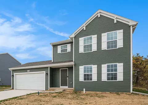 335 N Hillcrest Ave, Fremont, MI 49412