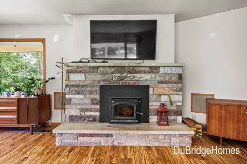 Living - 311 Honey Creek Ave SE, Ada, MI 49301 photo 4 of 4