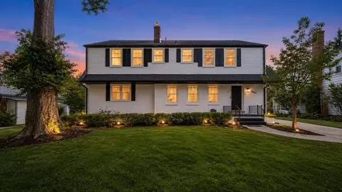 4167 Arlington Dr, Royal Oak, MI 48073
