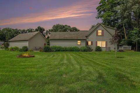 Exterior - 56695 Chippewa Dr, Three Rivers, MI 49093 photo 8 of 11
