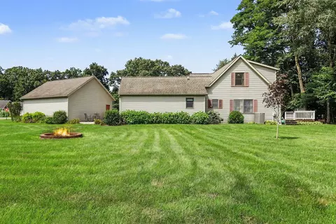 Exterior - 56695 Chippewa Dr, Three Rivers, MI 49093 photo 7 of 11