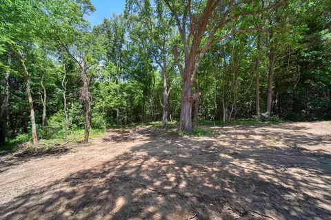 Exterior - 1823 N Sutton Rd, Jackson, MI 49202 photo 9 of 10