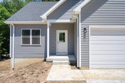 Exterior - 1823 N Sutton Rd, Jackson, MI 49202 photo 5 of 10