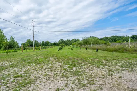 Exterior - 35322 72nd St, Covert, MI 49043 photo 5 of 7