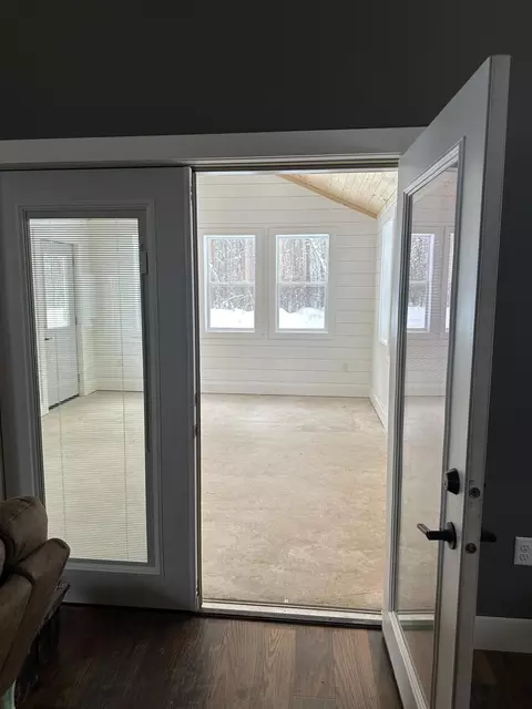 Entry Way - 604 W Beaver Rd, Bitely, MI 49309 photo 9 of 9