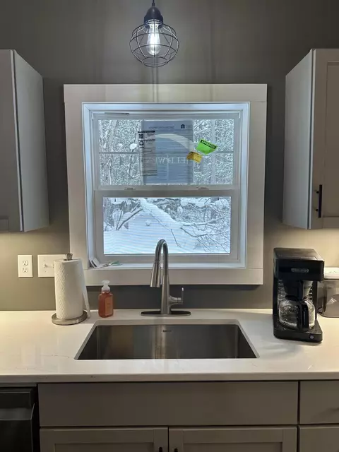 Kitchen - 604 W Beaver Rd, Bitely, MI 49309 photo 5 of 8