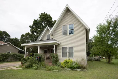 425 E Allegan St, Otsego, MI 49078