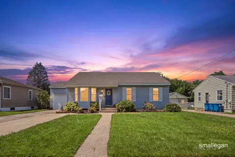 4227 Flamingo Ave SW, Wyoming, MI 49509