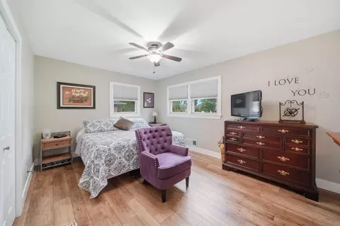 Bedroom - 1730 Shoemaker Dr, Jackson, MI 49203 photo 1 of 4
