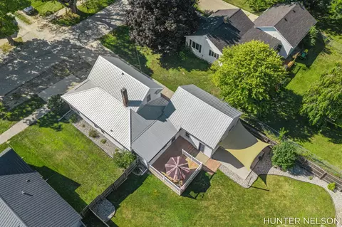 View/Area - 48 Arthur St, Grant, MI 49327 photo 1 of 9